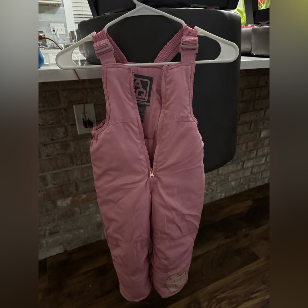 Girls Snowsuit 3T pink